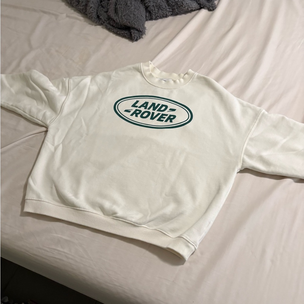 Land Rover Pacsun men’s small Cream Sweatshirt